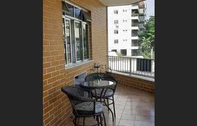 Imagem: O apartamento possui 3 Dormitórios, 2 Banheiros, 3 Vagas na