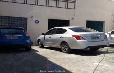 Imagem: O depósito possui 224m² de Área e está localizado em Centro