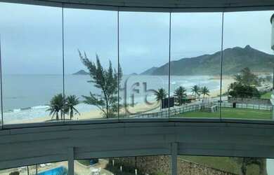 Imagem: O studio possui 1 Dormitório, 1 Banheiro, 1 Vaga na garagem