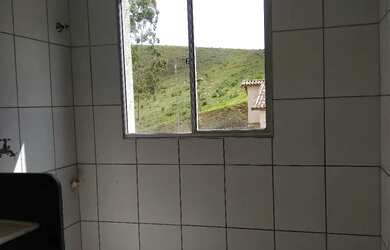 Imagem: O apartamento possui 2 Dormitórios, 1 Banheiro, 3 Vagas na