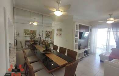 Imagem: O apartamento possui 3 Dormitórios, 2 Banheiros, 2 Vagas na