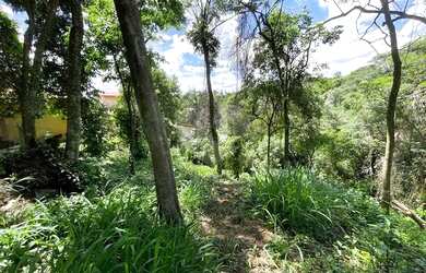 Imagem: O terreno possui 2.772m² de Área e está localizado em São