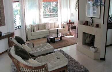 Imagem 3: Casa-Alto-Padrao-para-Venda