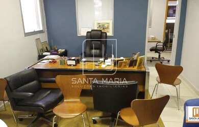 Imagem: O depósito possui 1 Vaga na garagem, 53m² de Área e está