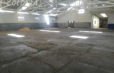 Imagem: O depósito possui 810m² de Área e está localizado em Casa