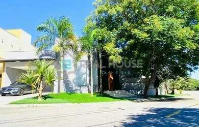 Imagem: A casa possui 3 Dormitórios, 5 Banheiros, 3 Vagas na garagem