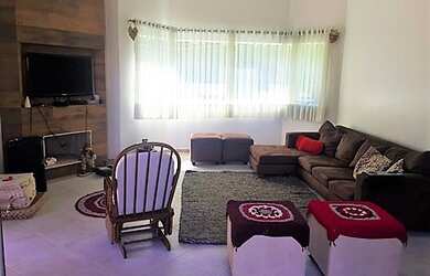 Imagem: A casa em condomínio possui 3 Dormitórios, 5 Banheiros, 4