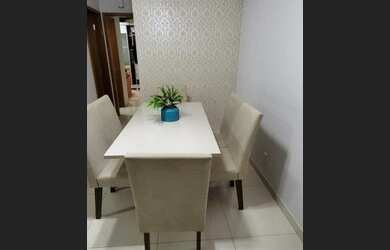 Imagem: O apartamento possui 2 Dormitórios, 2 Banheiros, 2 Vagas na