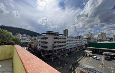 Imagem: O apartamento possui 1 Dormitório, 1 Banheiro e está localizado