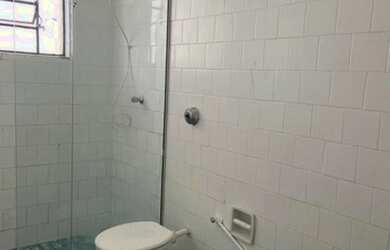 Imagem 8: Casa residencial, um quarteirão Av. do Contorno