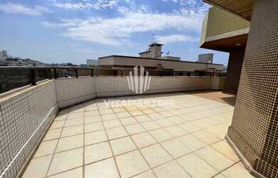 Imagem: O apartamento na cobertura possui 4 Dormitórios, 5 Banheiros