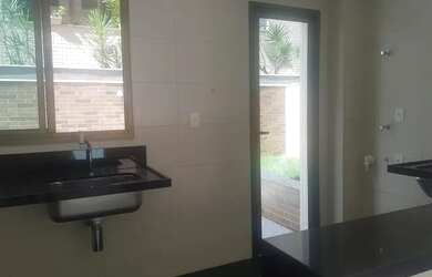 Imagem 6: Apartamento para venda tem 100 metros quadrados com 2 quartos em Lourdes...