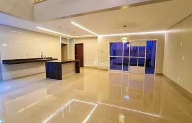 Imagem: A casa em condomínio possui 4 Dormitórios, 5 Banheiros, 4