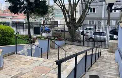 Imagem 12: Apartamento para aluguel e venda possui 50 metros quadrados com 2 quartos...