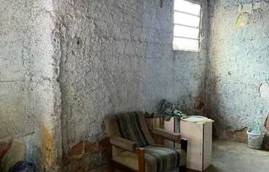 Imagem 3: Terreno com estrutura de casa