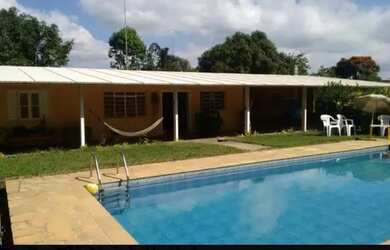 Imagem: A chácara possui 1.800m² de Área e está localizado em Loteamento