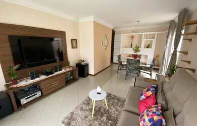 Imagem: A casa em condomínio possui 3 Dormitórios, 3 Banheiros, 3