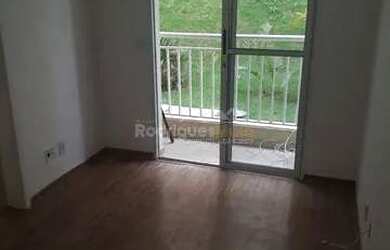 Imagem: O apartamento possui 1 Dormitório, 1 Banheiro, 1 Vaga na garagem