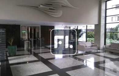 Imagem 2: Conjunto, 226 m² - venda por R$ 2.640.000,03 ou aluguel por R$ 13.200,00/mês...