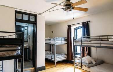 Imagem: O quarto possui Área de serviço e está localizado em Santana