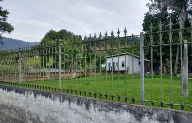 Imagem: A chácara possui 9.600m² de Área e está localizado em Papucaia