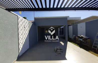 Imagem: A casa possui 3 Dormitórios, 2 Banheiros, 4 Vagas na garagem