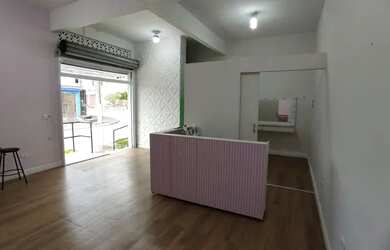 Imagem: O depósito possui 45m² de Área, Imóvel novo e está localizado