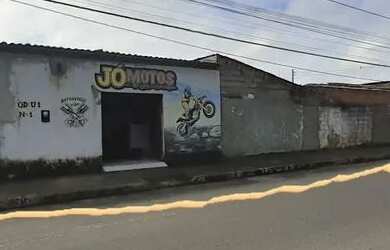 Imagem: A casa possui 2 Dormitórios, 2 Banheiros, 1 Vaga na garagem