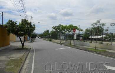 Imagem: A casa possui 1 Dormitório, 1 Banheiro, 50m² de Área e está