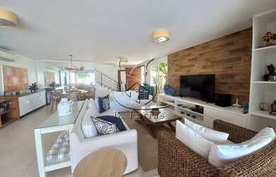 Imagem 10: Sobrado frente ao mar com 5 suítes piscina e sauna privativos