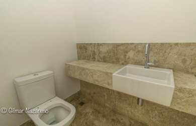 Imagem 15: Maravilhoso APARTAMENTO situado em andar muito alto do icônico RESIDENCIAL...