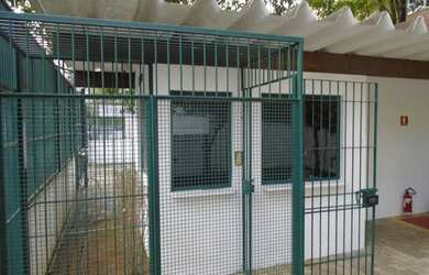 Imagem: O depósito possui 2.381m² de Área e está localizado em