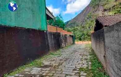 Imagem 3: Galpão/Depósito/Armazém para venda possui 895 metros quadrados em Fazenda...