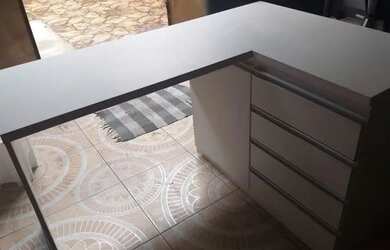 Imagem: O depósito está localizado em Encantado, Rio de Janeiro à