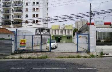 Imagem: O depósito possui 379m² de Área e está localizado em Centro