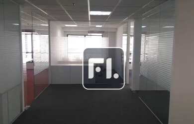 Imagem 9: Conjunto, 226 m² - venda por R$ 2.640.000,03 ou aluguel por R$ 13.200,00/mês...