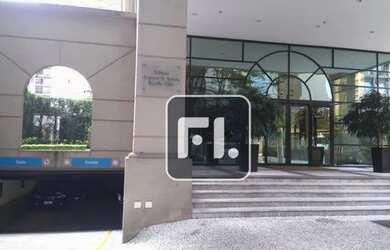 Imagem 4: Conjunto, 226 m² - venda por R$ 2.640.000,03 ou aluguel por R$ 13.200,00/mês...