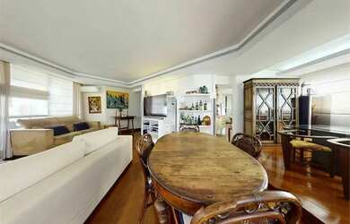 Imagem: O apartamento possui 4 Dormitórios, 4 Banheiros, 3 Vagas na