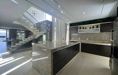 Imagem 9: SOBRADO - JARDINS MADRI. Piscina, Churrasqueira, Guarda roupae299m² de...