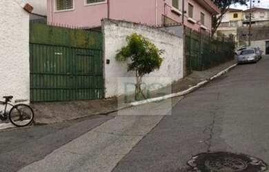 Imagem: O depósito possui 5 Vagas na garagem, 343m² de Área e está