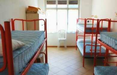 Imagem 1: Casa Compartilhada. Área de serviçoe4 Dormitórios