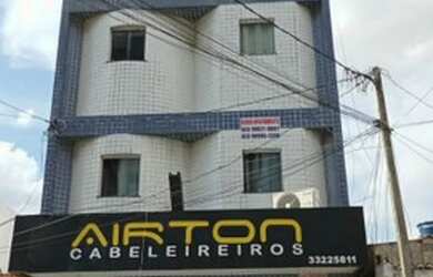 Imagem: O apartamento possui 2 Dormitórios, 2 Banheiros e 60m² de