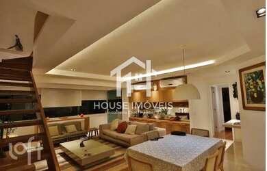 Imagem: O apartamento possui 3 Dormitórios, 3 Banheiros, 2 Vagas na