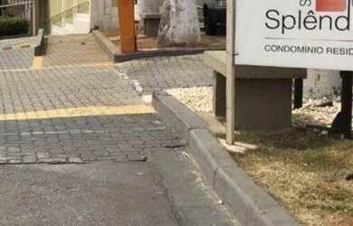 Imagem: O apartamento possui 3 Dormitórios, 2 Banheiros, 1 Vaga na