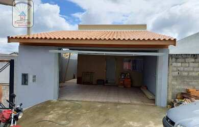 Imagem: A casa possui 3 Dormitórios, 3 Banheiros, 103m² de Área e