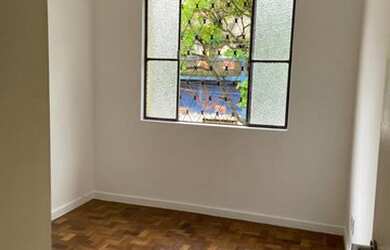 Imagem 1: Casa residencial, um quarteirão Av. do Contorno