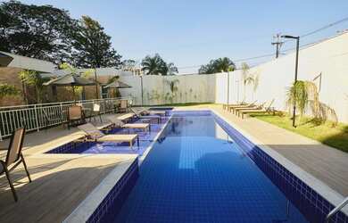 Imagem: O apartamento possui 2 Dormitórios, 2 Banheiros, 1 Vaga na