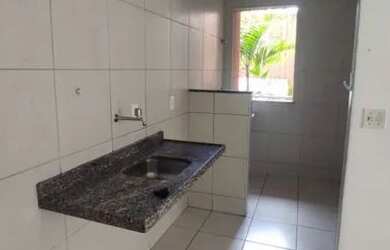 Imagem: A casa possui 2 Dormitórios, 1 Banheiro, 1 Vaga na garagem