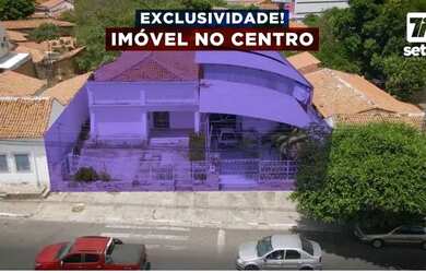 Imagem: A casa possui 2 Dormitórios, 1 Banheiro, 2 Vagas na garagem