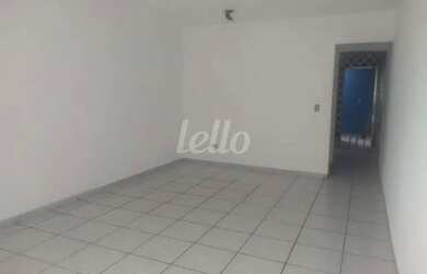 Imagem: A casa possui 2 Dormitórios, 1 Banheiro, 3 Vagas na garagem